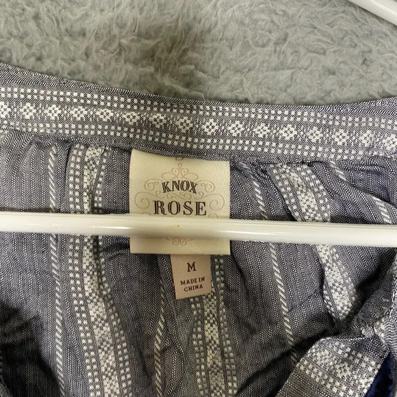 Knox Rose womens M long sleeve vneck blouse lightweight boho striped geometric - Picture 5 of 10